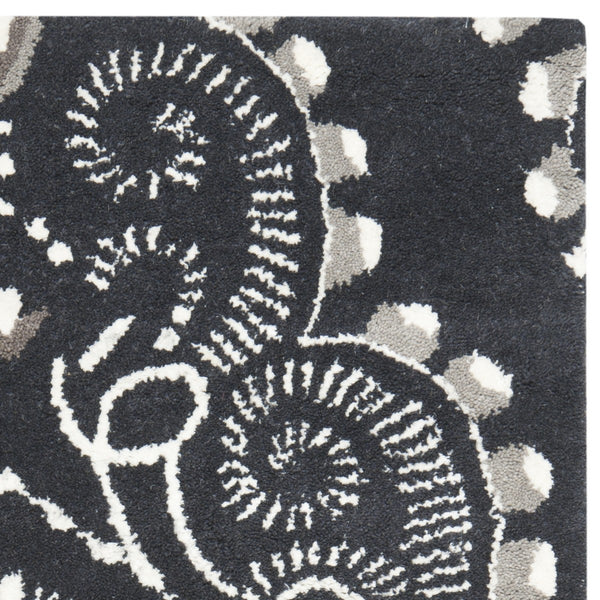 Safavieh Amiya Hand Tufted Wool Rug WYD372C-9