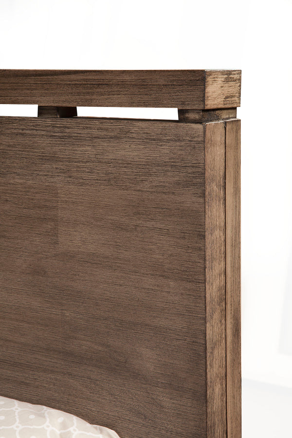 Alpine Furniture Sydney California King Panel Bed, Weathered Grey 1700-07CK Weathered Grey Plantation Mahogany Solids & Okoume Veneer 75.5 x 90 x 52