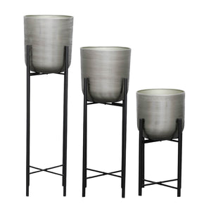 Sagebrook Home Contemporary Set of 3 -  Metal Planters On Stand 40/30/20"h, Silver/blk 14630-02 Silver Metal