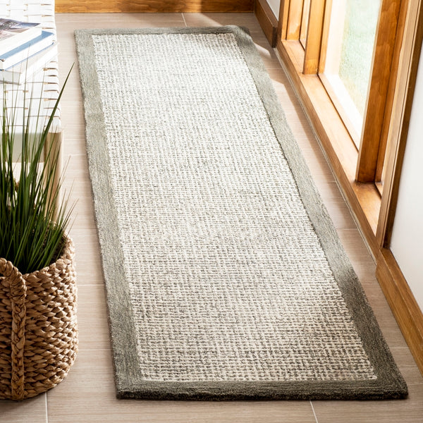 Safavieh Abstract 220 Hand Tufted Wool Rug ABT220A-28