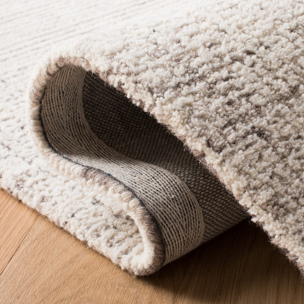 Safavieh Abstract 349 Hand Tufted Wool Bohemian Rug ABT349F-8SQ