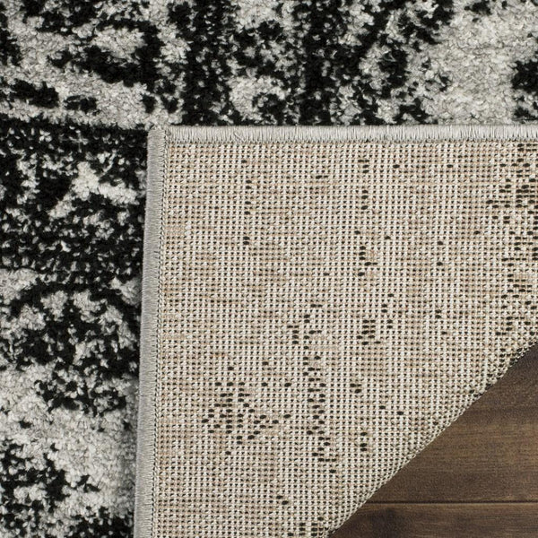 Safavieh Adirondack 101 Power Loomed 55% Polypropylene/ 40% Jute/ 5% Polyester Rug ADR101A-4SQ