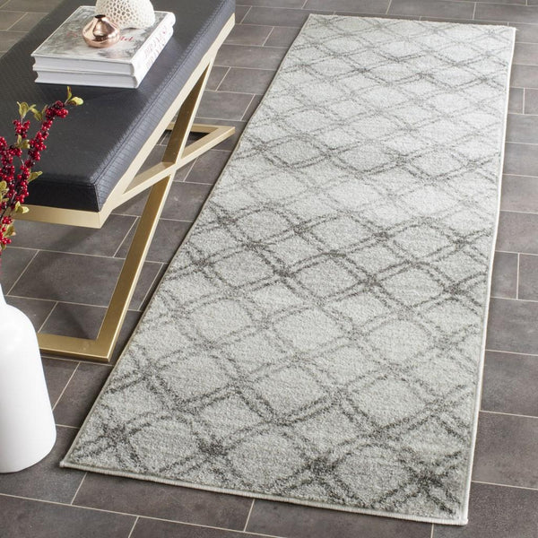 Safavieh Adirondack 105 Power Loomed 55% Polypropylene/ 40% Jute/ 5% Polyester Rug ADR105P-4SQ