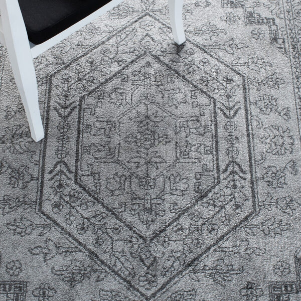 Safavieh Adirondack 108 Power Loomed 55% Polypropylene/ 40% Jute/ 5% Polyester Rug ADR108C-9