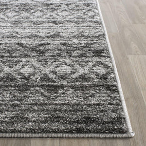 Safavieh Adirondack 119 Power Loomed 55% Polypropylene/ 40% Jute/ 5% Polyester Rug ADR119N-4SQ