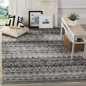 Safavieh Adirondack 119 Power Loomed 55% Polypropylene/ 40% Jute/ 5% Polyester Rug ADR119N-4SQ