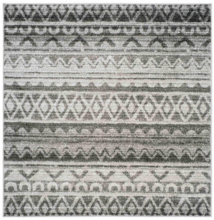 Safavieh Adirondack 119 Power Loomed 55% Polypropylene/ 40% Jute/ 5% Polyester Rug ADR119N-4SQ