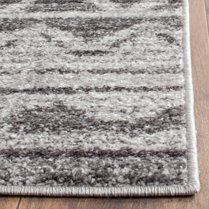 Safavieh Adirondack 119 Power Loomed 55% Polypropylene/ 40% Jute/ 5% Polyester Rug ADR119N-4SQ