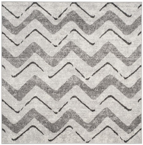 Safavieh Adirondack 121 Power Loomed 55% Polypropylene/ 40% Jute/ 5% Polyester Rug ADR121P-4