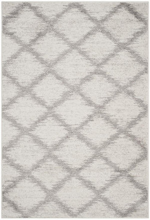 Safavieh Adirondack 122 Power Loomed 55% Polypropylene/ 40% Jute/ 5% Polyester Rug ADR122B-4