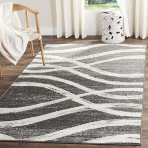 Safavieh Adorindack 125 Power Loomed 55% Polypropylene/ 40% Jute/ 5% Polyester Rug ADR125R-5SQ