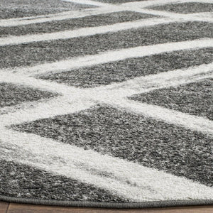 Safavieh Adorindack 125 Power Loomed 55% Polypropylene/ 40% Jute/ 5% Polyester Rug ADR125R-5SQ