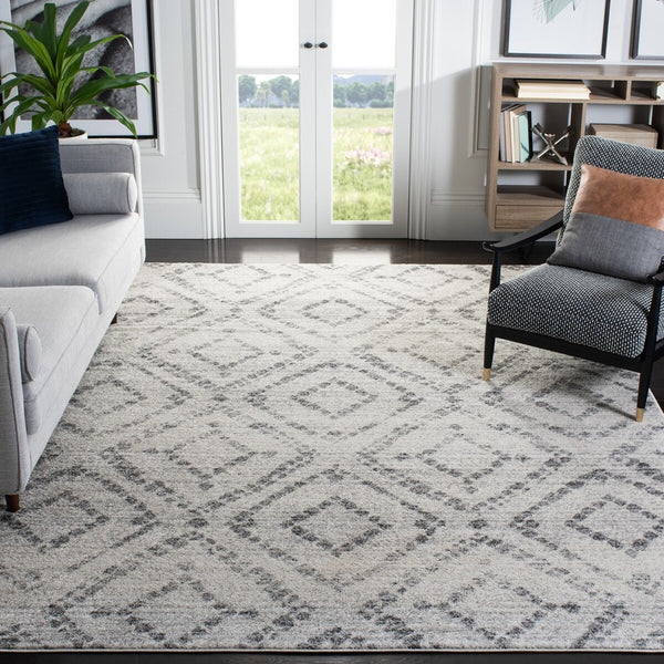 Safavieh Adirondack 131 Power Loomed 55% Polypropylene/ 40% Jute/ 5% Polyester Traditional Rug ADR131C-212