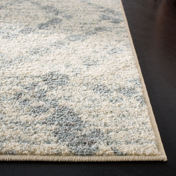 Safavieh Adirondack 131 Power Loomed 55% Polypropylene/ 40% Jute/ 5% Polyester Rug ADR131T-4SQ