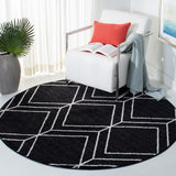 Adirondack 241 Contemporary Power Loomed Polypropylene Pile Rug Black / Ivory