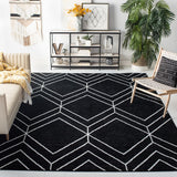 Adirondack 241 Contemporary Power Loomed Polypropylene Pile Rug Black / Ivory