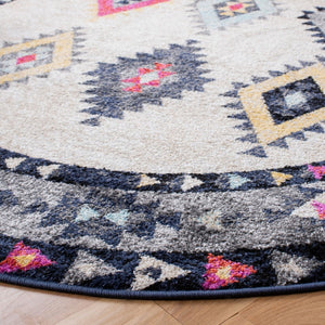 Adirondack 270  Power Loomed Polypropylene Pile Rug Ivory / Grey