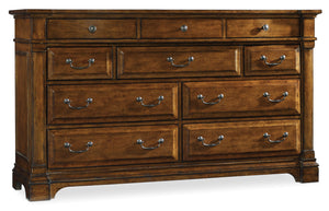 Hooker Furniture Tynecastle Traditional-Formal Dresser in Poplar Solids and Figured Alder Veneers 5323-90002