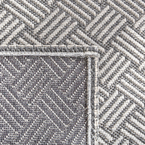Augustine 400 Augustine 418  Power Loomed Polyester + Cotton Rug Grey / Silver