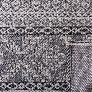 Augustine 400 Augustine 445  Power Loomed 72.0%Coton,23.9%Polyester,4.1%Viscose Rug Light Grey / Anthracite