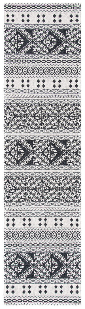 Augustine 400 Augustine 445  Power Loomed 65.3%Coton,27.4%Polyester, 7.3%Viscose Rug Black / Cream
