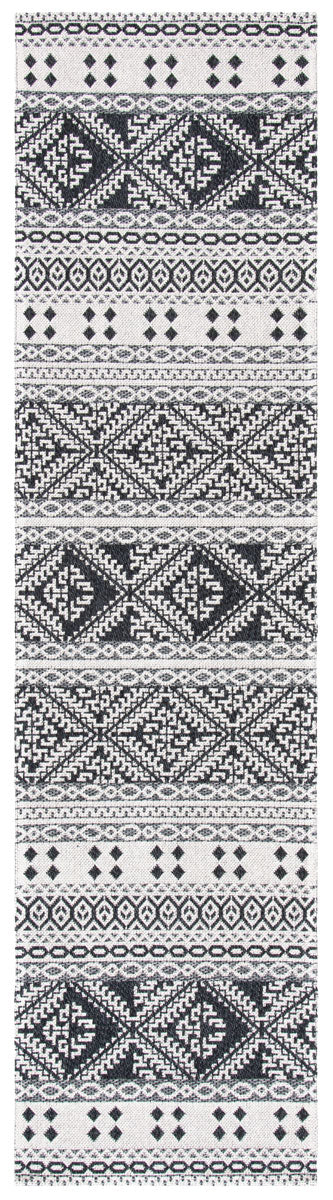 Augustine 400 Augustine 445  Power Loomed 65.3%Coton,27.4%Polyester, 7.3%Viscose Rug Black / Cream