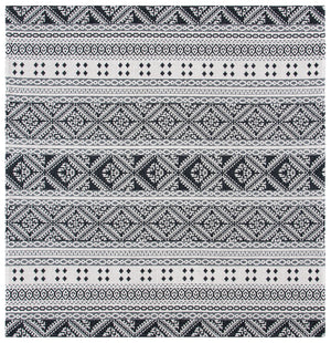 Augustine 400 Augustine 445  Power Loomed 65.3%Coton,27.4%Polyester, 7.3%Viscose Rug Black / Cream