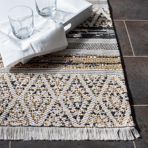 Safavieh Augustine 400 72 % Polypropylene + 21.1 % Jute + 6.8 % Latex Power Loomed Rug AGT466A-9