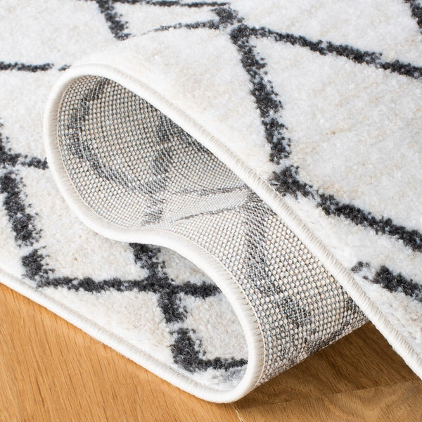 Safavieh Amsterdam 115 Power Loomed 100% Polypropylene Pile Bohemian Rug AMS115A-9