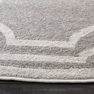 Safavieh Amherst 411 Power Loomed 67% Polypropylene 18% Fibrillated Polypropylene 8% Latex 7% Poly-cotton(warp) Rug AMT411C-3