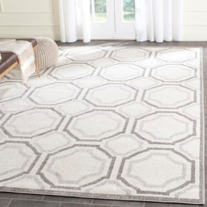 Safavieh Amherst 411 Power Loomed 67% Polypropylene 18% Fibrillated Polypropylene 8% Latex 7% Poly-cotton(warp) Rug AMT411E-3