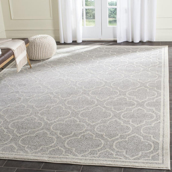 Safavieh Amherst 412 Power Loomed 67% Polypropylene 18% Fibrillated Polypropylene 8% Latex 7% Poly-cotton(warp) Rug AMT412B-3
