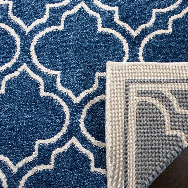 Safavieh Amherst 412 Power Loomed 67% Polypropylene 18% Fibrillated Polypropylene 8% Latex 7% Poly-cotton(warp) Rug AMT412P-3