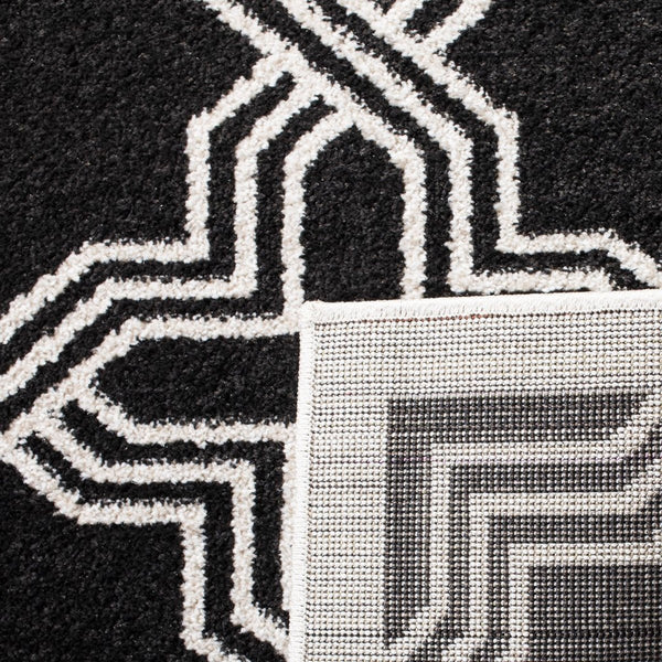 Safavieh Amherst 413 Power Loomed 67% Polypropylene 18% Fibrillated Polypropylene 8% Latex 7% Poly-cotton(warp) Rug AMT413G-27