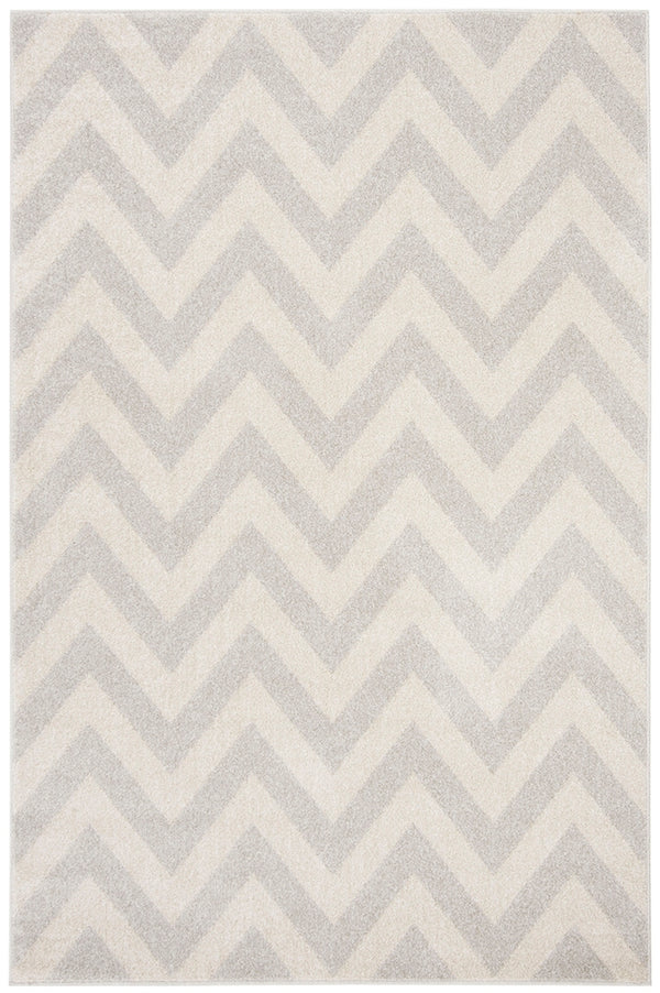 Safavieh Amherst 419 Power Loomed 67% Polypropylene 18% Fibrillated Polypropylene 8% Latex 7% Poly-cotton(warp) Rug AMT419B-3