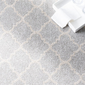 Safavieh Amherst 422 Power Loomed 65.6% Polypropylene 21% Fibrillated Polypropylene 5.9% Latex (SBR (50% Water/50% Latex))7.2% Poly-cotton(warp) Contemporary Rug AMT422B-8SQ