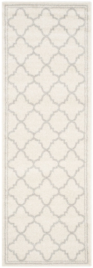 Safavieh Amherst 422 Power Loomed 65.6% Polypropylene 21% Fibrillated Polypropylene 5.9% Latex (SBR (50% Water/50% Latex))7.2% Poly-cotton(warp) Contemporary Rug AMT422E-8SQ