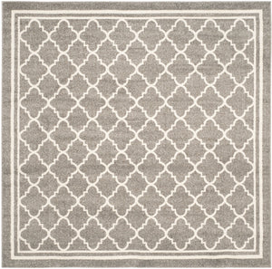 Safavieh Amherst 422 Power Loomed 67% Polypropylene 18% Fibrillated Polypropylene 8% Latex 7% Poly-cotton(warp) Rug AMT422R-3