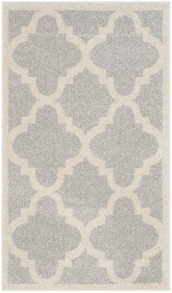 Safavieh Amherst 423 Power Loomed 67% Polypropylene 18% Fibrillated Polypropylene 8% Latex 7% Poly-cotton(warp) Rug AMT423B-3