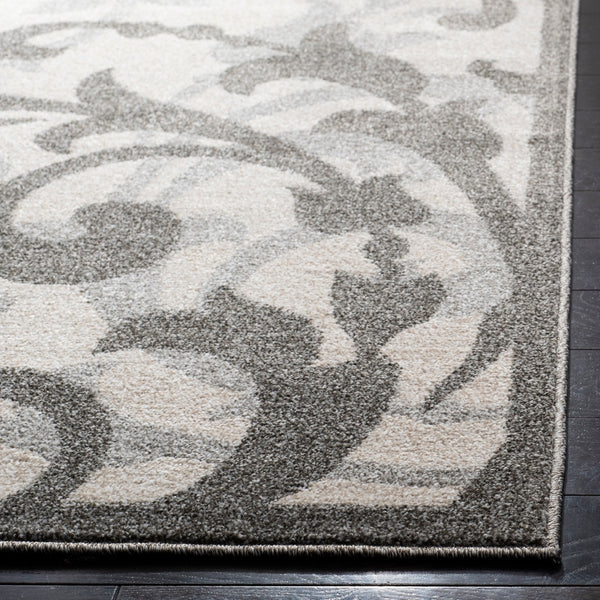 Safavieh Amherst 428 Power Loomed 67% Polypropylene 18% Fibrillated Polypropylene 8% Latex 7% Poly-cotton(warp) Rug AMT428K-3