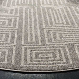 Safavieh Maze Power Loomed 67% Polypropylene 18% Fibrillated Polypropylene 8% Latex 7% Poly-cotton(warp) Rug AMT430C-4