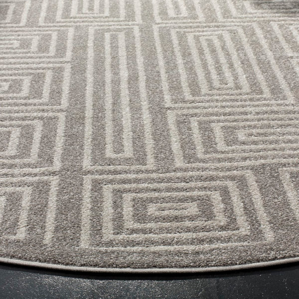 Safavieh Maze Power Loomed 67% Polypropylene 18% Fibrillated Polypropylene 8% Latex 7% Poly-cotton(warp) Rug AMT430C-4