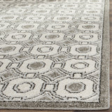 Safavieh Amherst 431 Power Loomed 67% Polypropylene 18% Fibrillated Polypropylene 8% Latex 7% Poly-cotton(warp) Rug AMT431E-3