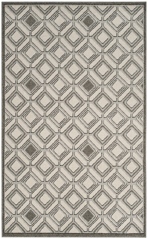 Safavieh Amherst 433 Power Loomed 67% Polypropylene 18% Fibrillated Polypropylene 8% Latex 7% Poly-cotton(warp) Rug AMT433E-3