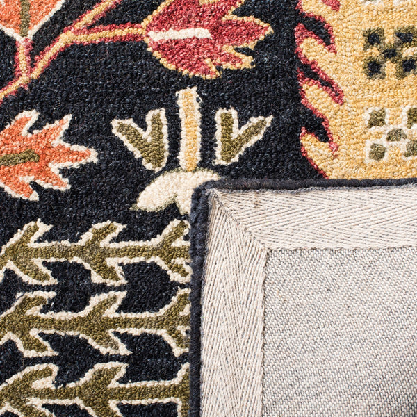 Safavieh Aspen 522 Hand Tufted Wool Bohemian Rug APN522Z-7SQ