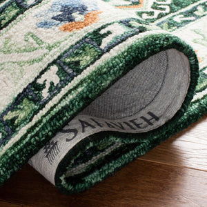 Safavieh Aspen 706 Hand Tufted Wool Bohemian Rug APN706Y-8