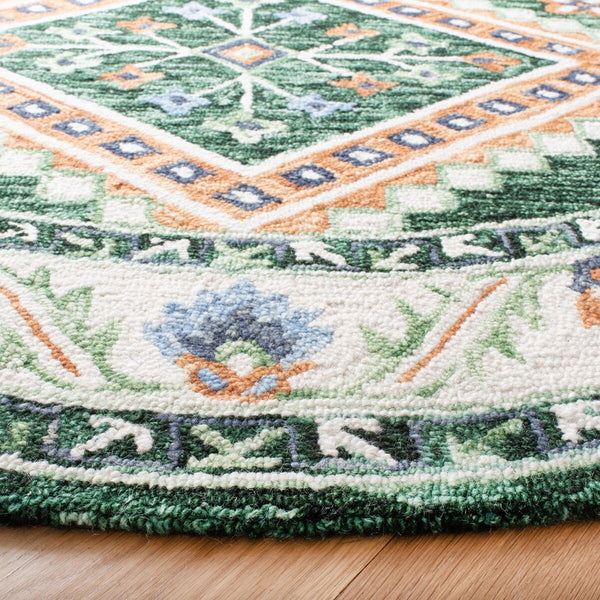 Safavieh Aspen 706 Hand Tufted Wool Bohemian Rug APN706Y-8