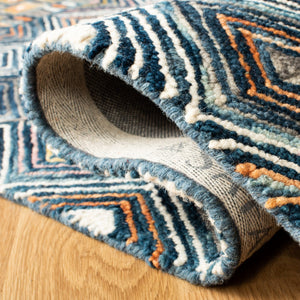 Safavieh Aspen 810 Hand Tufted Wool Bohemian Rug APN810M-9