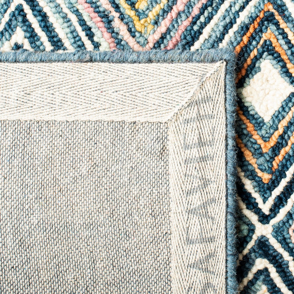 Safavieh Aspen 810 Hand Tufted Wool Bohemian Rug APN810M-9