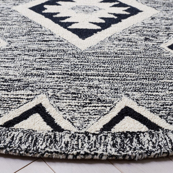 Safavieh Aspen 814 Hand Tufted Wool Bohemian Rug APN814Z-9